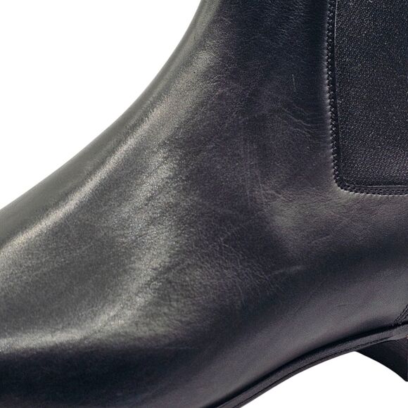 Christian Louboutin Roadie Leather Flat Boots - Black - EU 40 / US 7 $1295 main image 4